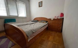 3 camere decomandat Calea Sagului etaj 1 - Poză 2