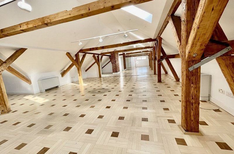 Mansardă cochetă în Piața Unirii - Poză 11