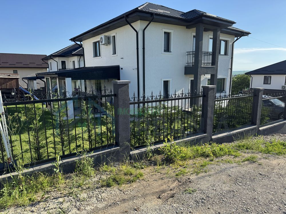 Casă parter+etaj+beci, 550 mp teren, 128 mp utili, Dorobant, comuna Aroneanu - Poză 1