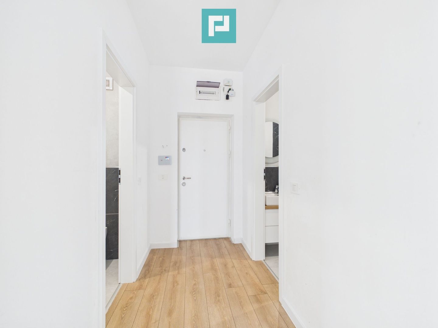 3 camere PREMIUM, terasă 22 mp, etaj 8 - Poză 1