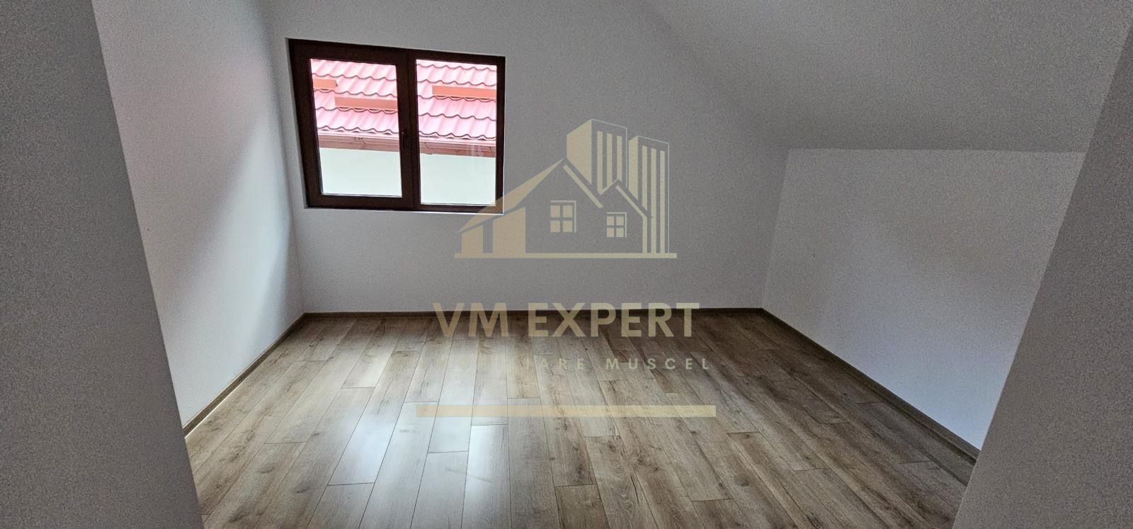 CASĂ 4 CAMERE TEREN 177MP RUCĂR ARGEȘ - Poză 20