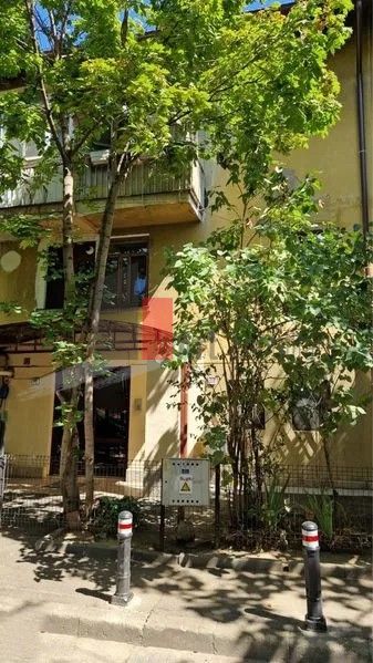 Primaverii, bloc cu regim mic de inaltime, locuit sau investitie - Poză 6