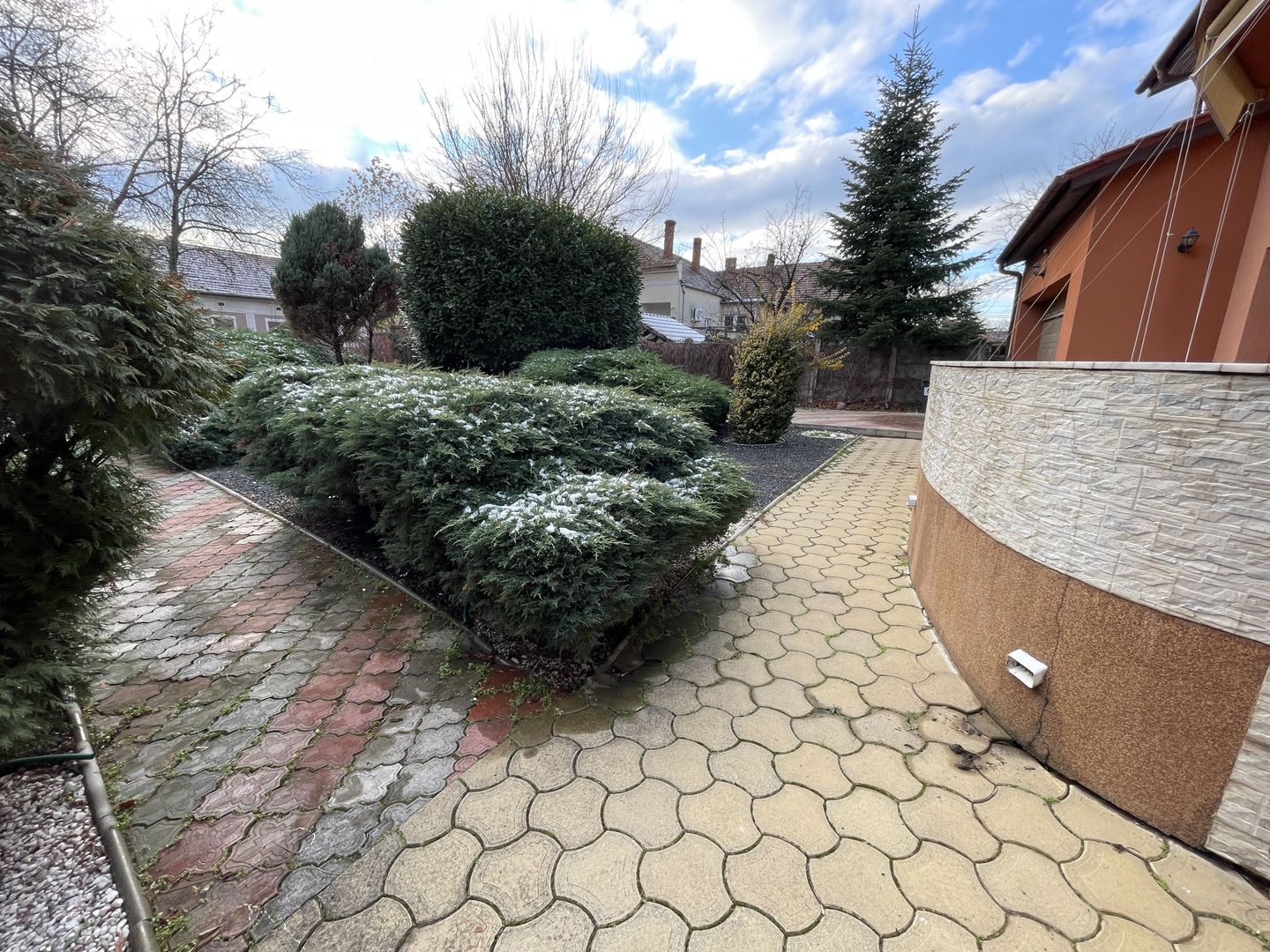 Casă individuală de vânzare în zona Blascovici-Bogdanestilor - Poză 20