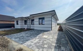 Duplex cu 3 camere 96mp-Moșnița Nouă - Poză 1