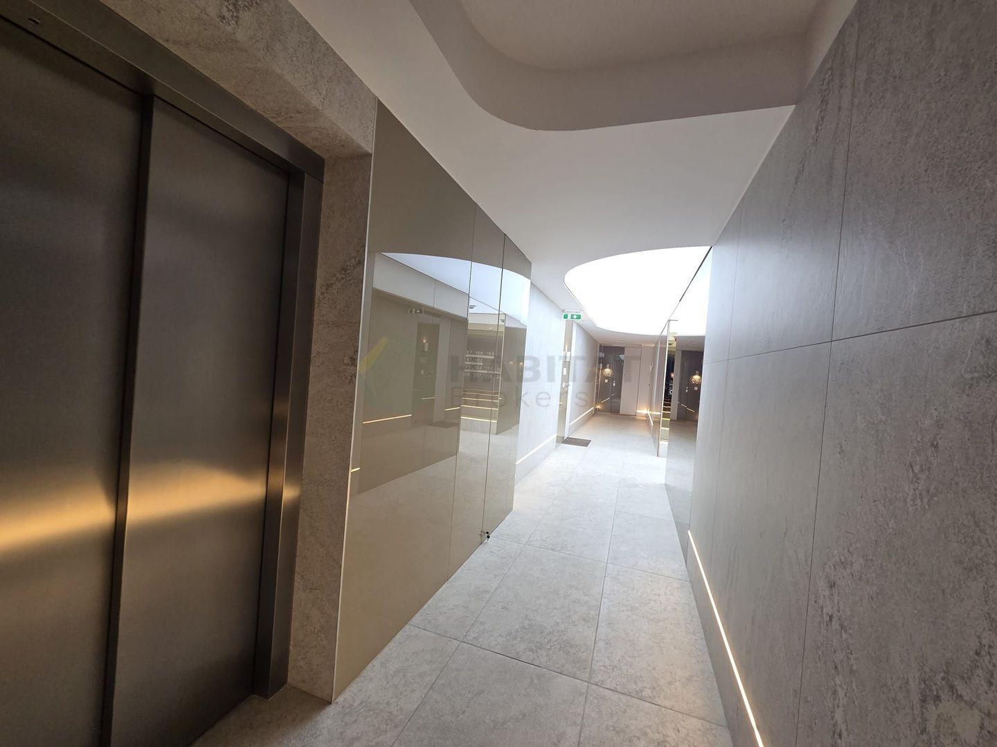 Cortina 126 – Erou Iancu- Nicolae Apartament 2 camere | Parcare inclusă | - Poză 12