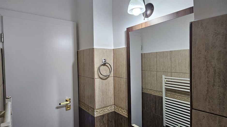 Apartament 3 camere,2 bai,70 mp,bloc izolat ,cartier,Tudor - Poză 15