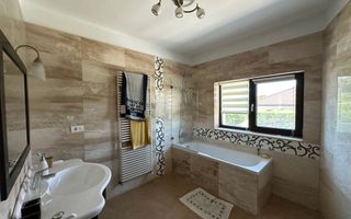 Casa Individuala cu 4 dormitoare | Drum Privat | Cartier Europa - Poză 23