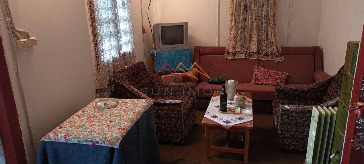 Casa de vacanta, 3 camere, P+M, 51 mp utili, teren 614 mp,Cornu de Jos - Poză 6