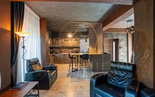 Casa P+1E de vanzare in Mamaia - Tabara Navodari - Poză 5