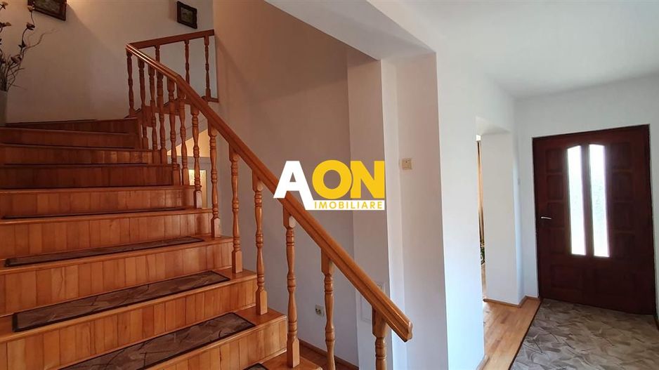 1/2 Duplex 4 camere cu garaj 462 mp teren la asfalt zona Centru - Poză 14