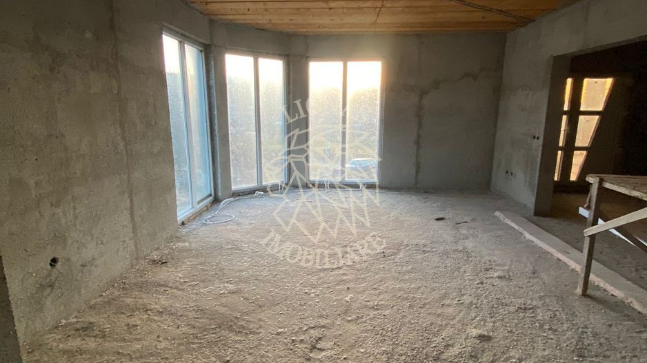 Casa 220 mp-teren 4000 mp-ideal Pensiune-garaj-Bistrita Bargaului - Poză 2