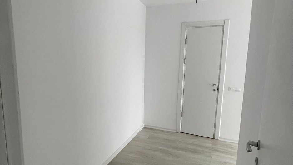 Apartament NOU 2 camere - Loc de parcare si boxa inclusa in pret - Poză 6