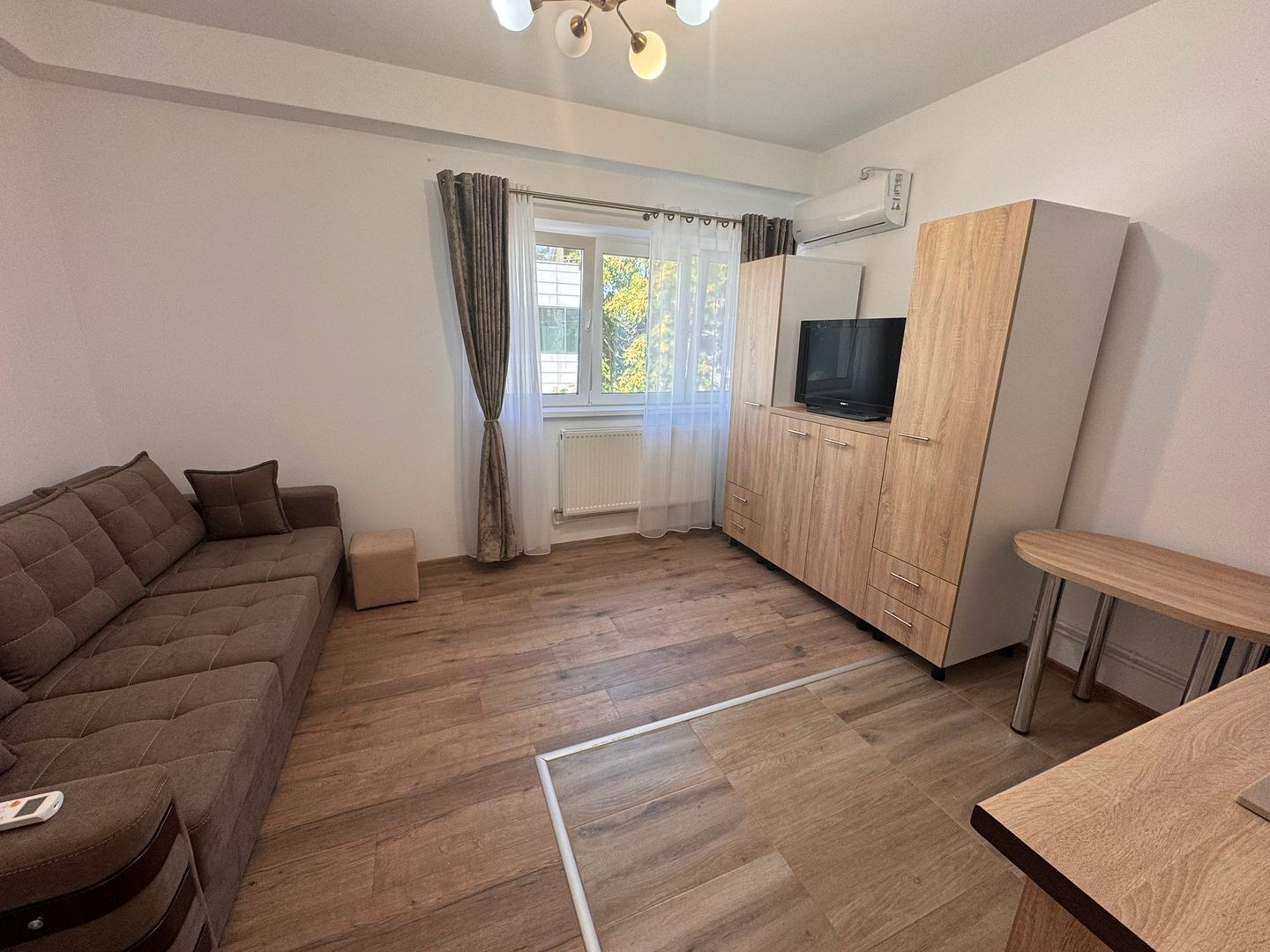 Eroilor Garsoniera 23 mp Cotroceni 1/2 Centrala - Poză 2