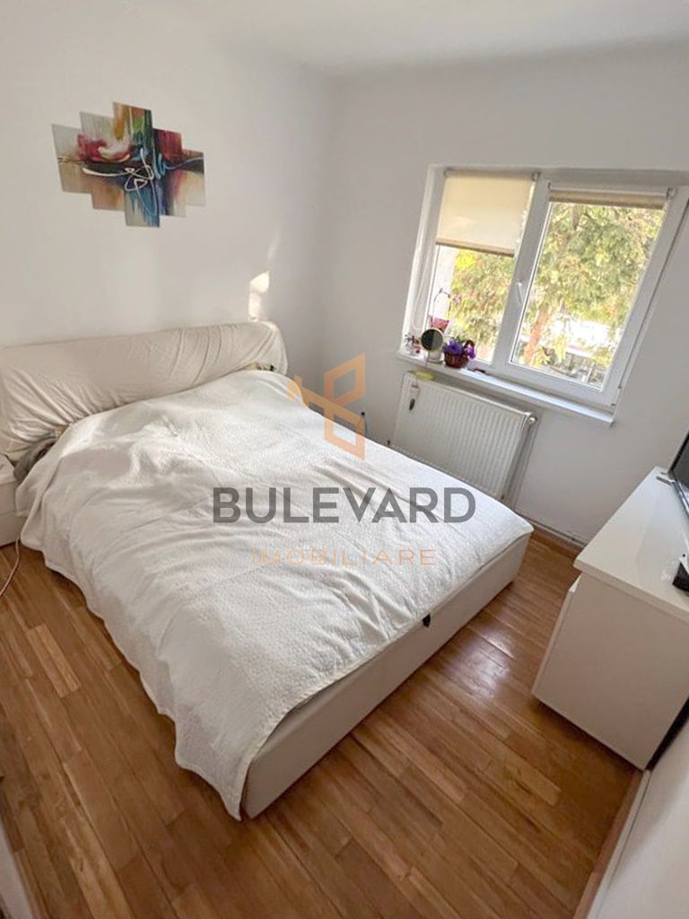 Apartament cu 3 camere decomandate, zona strazii Alexandru Vlahuta! - Poză 8