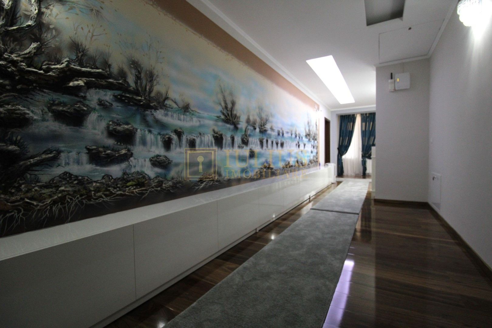 Sat Giroc, ideal pentru diverse afaceri sau pentru locuit. - Poză 17