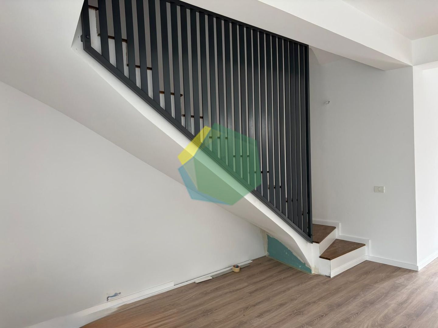 VILA DUPLEX DEOSEBITĂ | OTOPENI CENTRAL | CURTE GENEROASĂ - Poză 7