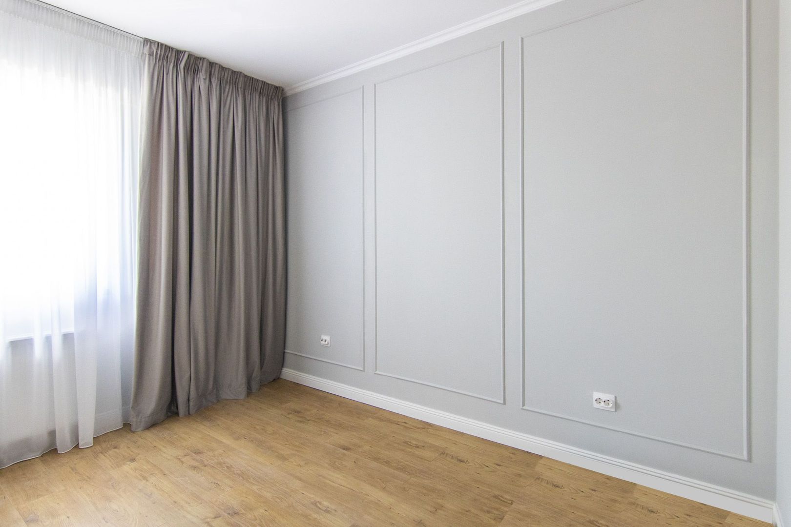 Apartament cu 3 Camere, Bucatarie Inchisa, 2 Bai, Doua Balcoane, langa Metrou - Poză 3