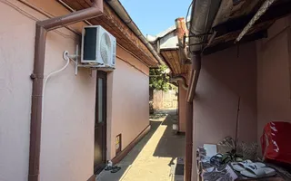 METROU EROII REVOLUTIEI - CASA 5 CAMERE - 110.000 EURO - Poză 23