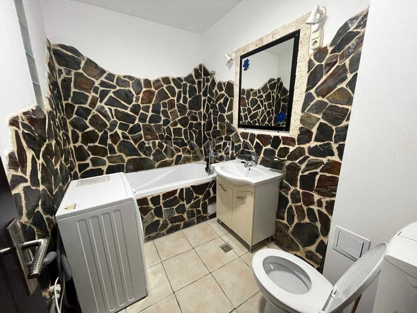 Apartament 3 camere, parcare, pod - Cetatea Fetei, Florești - Poză 3