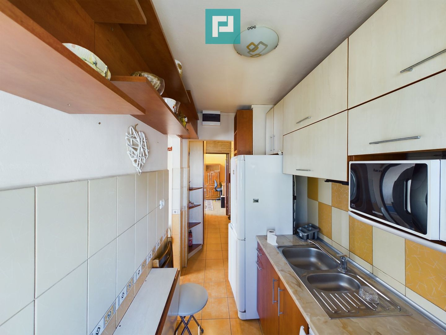 Apartament cu 3 camere de închiriat - Lebăda - Poză 6