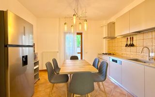 Casă tip triplex în zona centrală Dumbrăvița - Poză 6