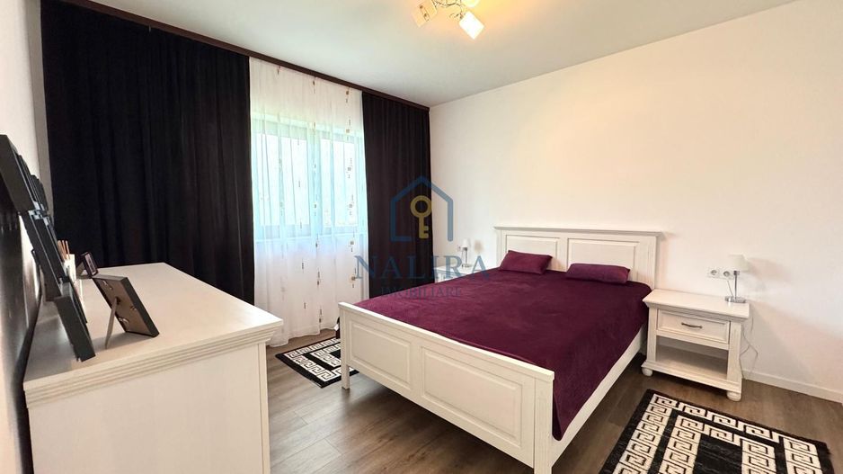 Casa de vanzare cu 14 Ari teren - Lapusel - Poză 12