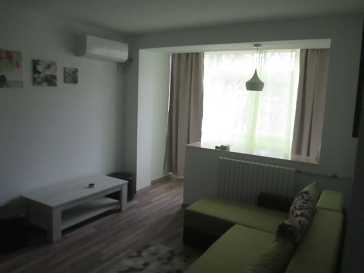 Apartament 2 camere de vânzare – Tomis 2, etaj 1, lângă spital - Poză 3