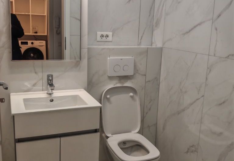 Apartament open-space bloc nou prima inchiriere - Poză 6