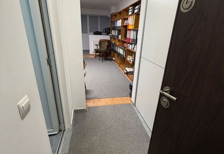 GARSONIERA SPATIOASA | BLOC 1979 | TEI - Poză 10