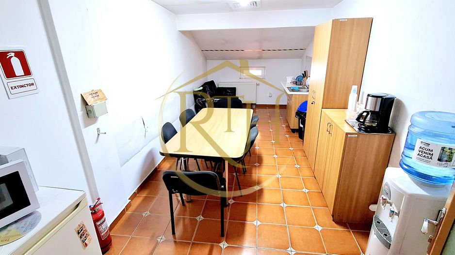 Oferim spre inchiriere spatii pentru birouri, zona Soarelui, Parcare privata - Poză 10