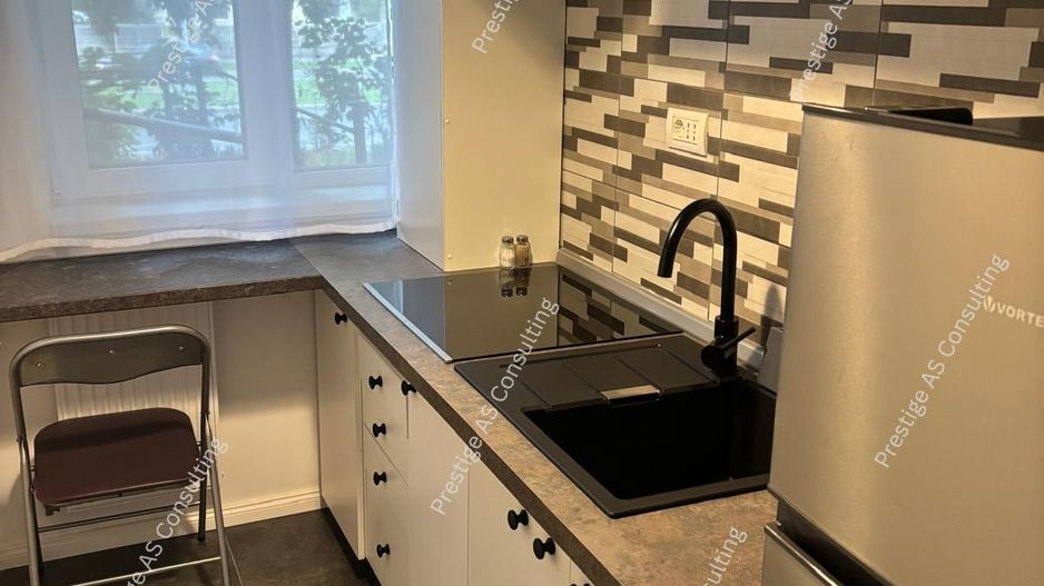 Prima inchiriere | 3 camere | Bulevardul Cetatii - Poză 9