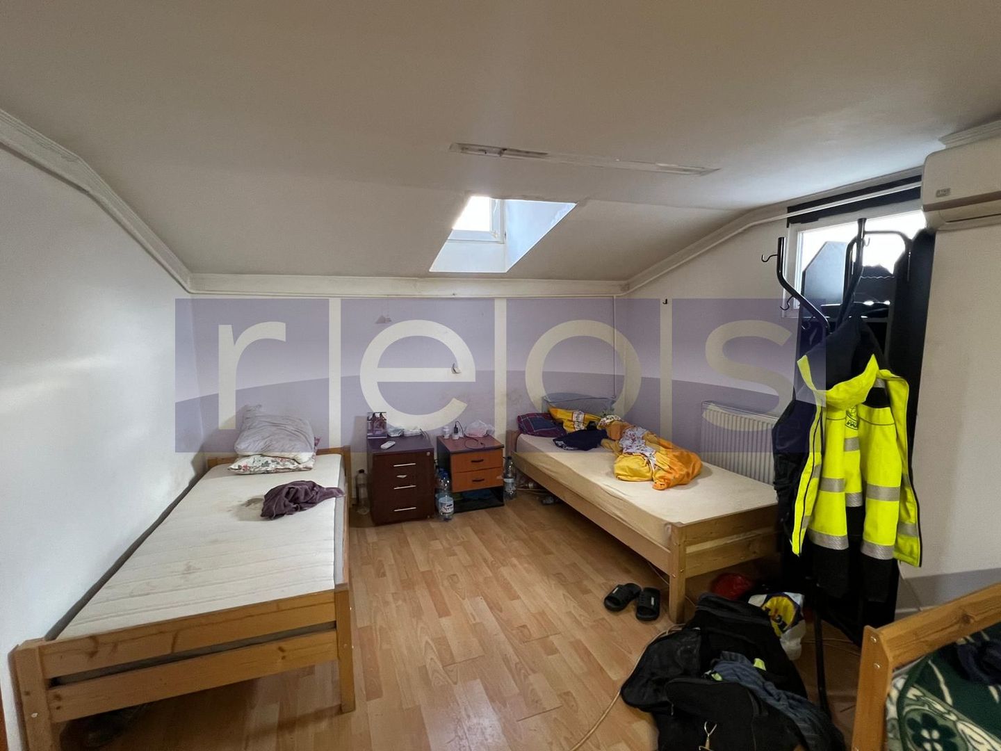 DE VANZARE OPORTUNITATE | VILĂ  CURTE INDIVIDUALĂ | TEREN 350 MP - Poză 12