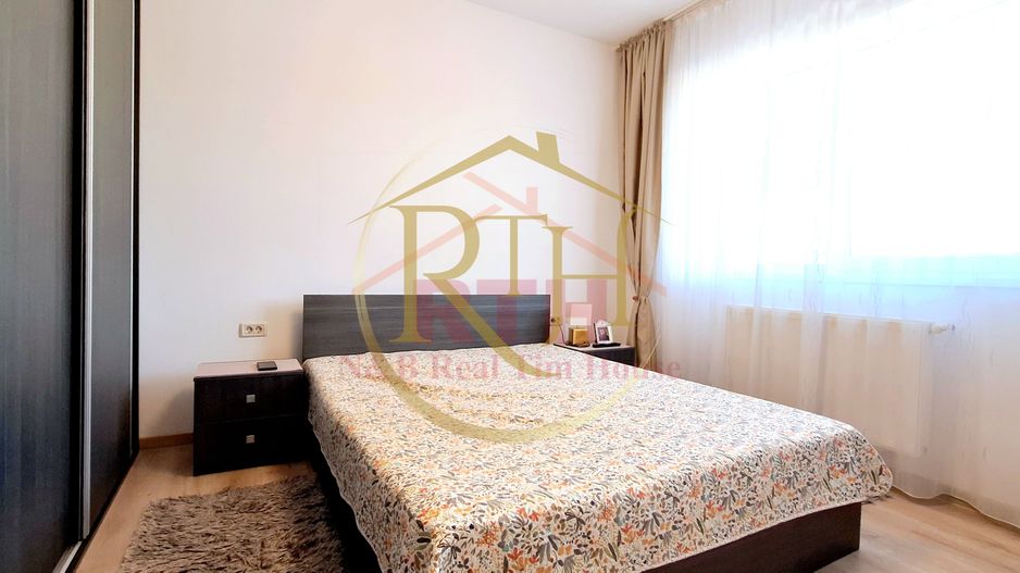 Vand apartament 3 camere mobilat si utilat, Giroc, Bulevardul Soarelui - Poză 2