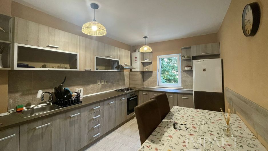 Exclusivitate! Apartament 3 camere decomandate ,  zona BL-Titulescu! - Poză 8