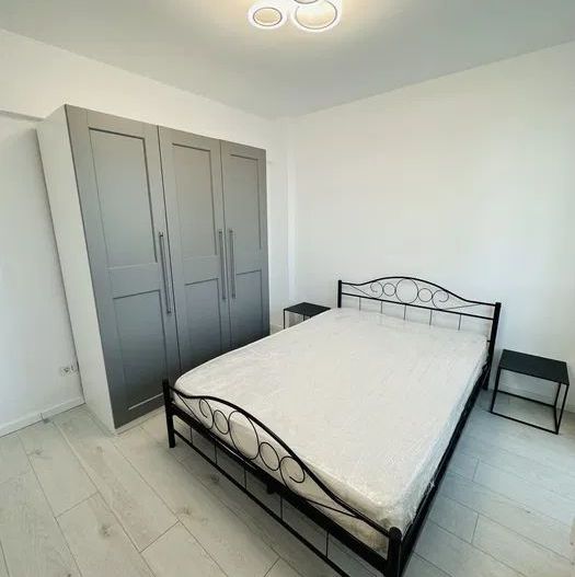 APARTAMENT 3 CAMERE 1 MAI | METROU - Poză 2