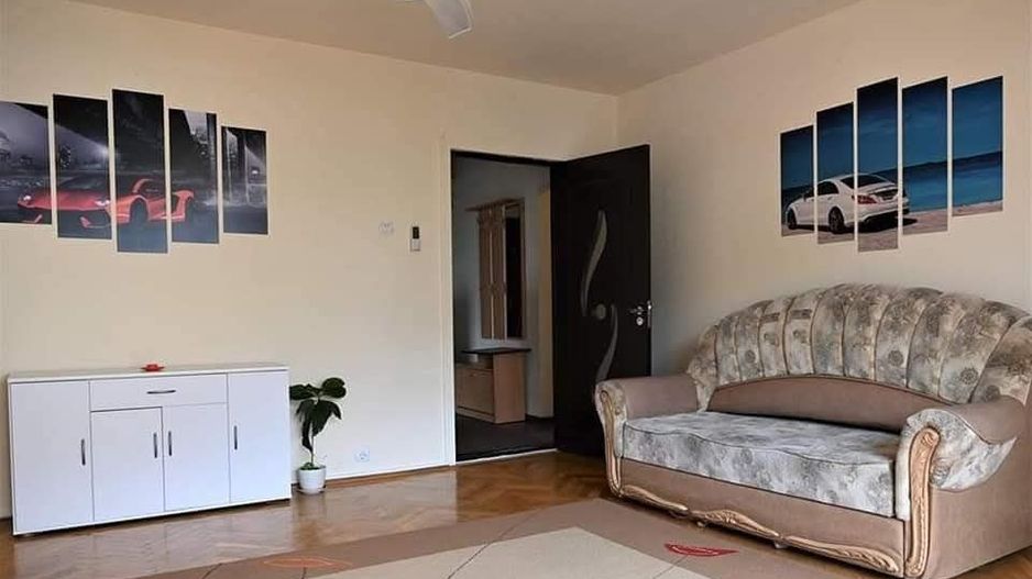 Apartament 3 camere Centrul Civic - Poză 4