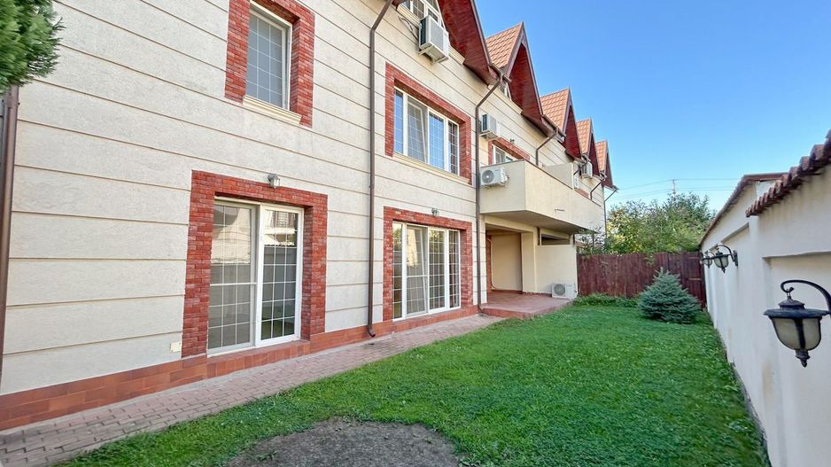 Villas for Rent I London Residence Pipera | 5 Bedrooms | Tennis Court - Poză 1