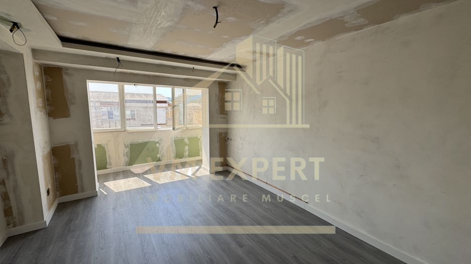 APARTAMENT 2 CAMERE CAMPULUNG, ETAJ 4, CARTIER VISOI - Poză 25