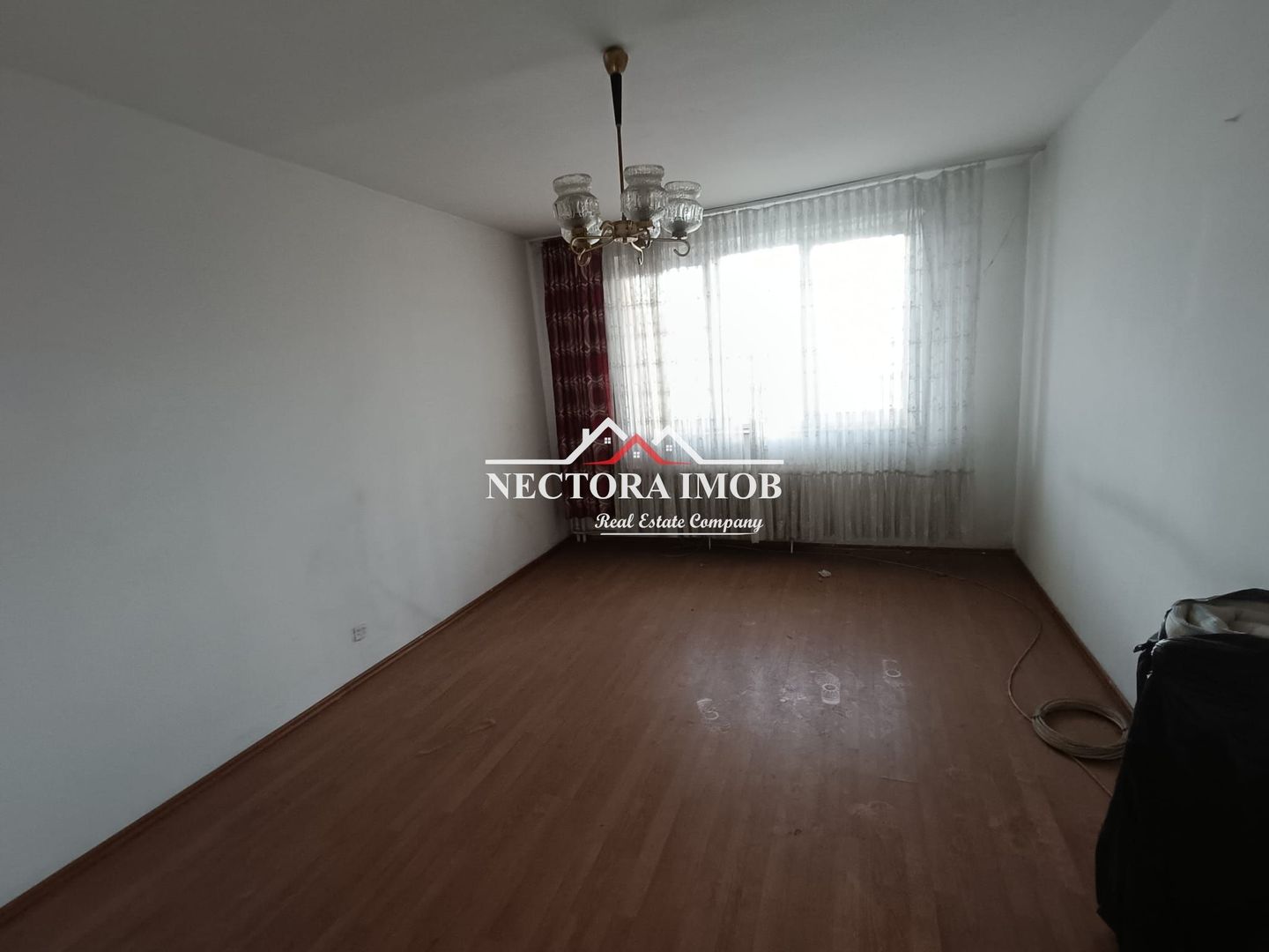 NECTORA IMOB-Apartament 3 camere, Nufarul, Pretabil Spatiu Comercial - Poză 4