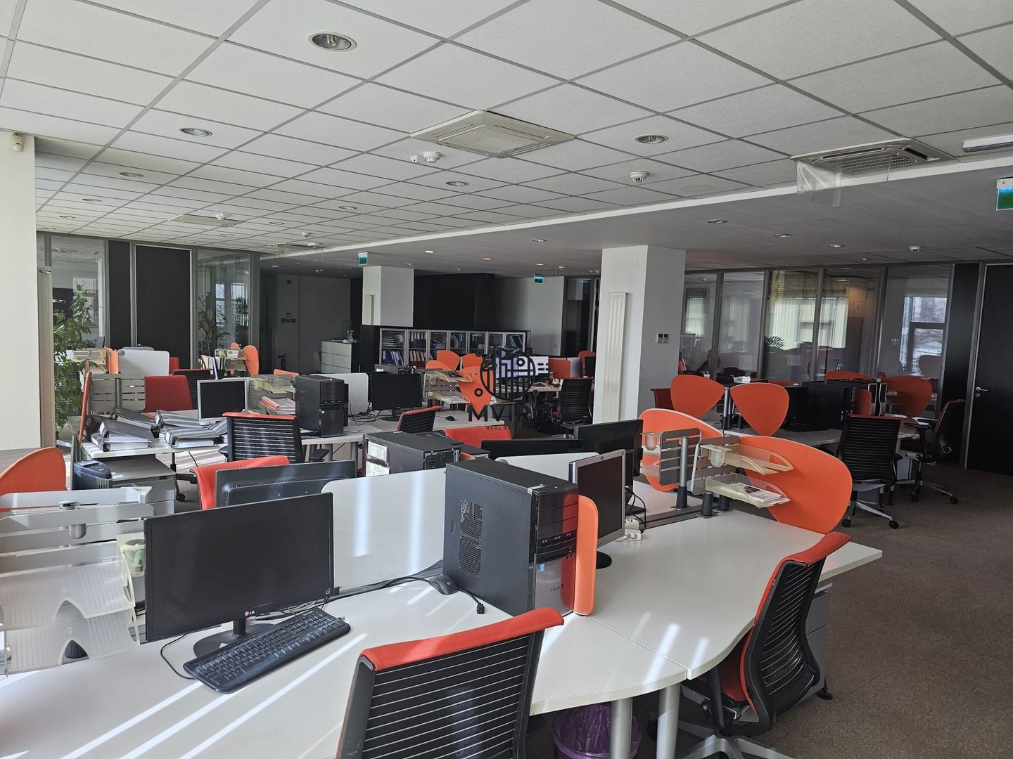 Clădire de Birouri și Spații Comerciale – Zona Ultracentrală - Poză 1