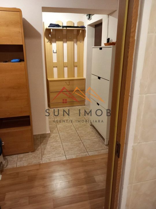 Apartament 3 camere, decomandat, central, renovat total, Campina - Poză 7