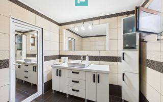 Casă cu spațiu comercial Arad, calea Aurel Vlaicu - Poză 7