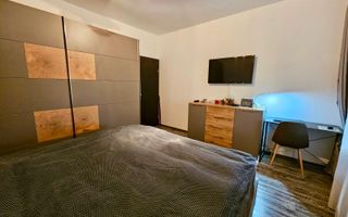 Apartament cu 3 camere Mobilat Utilat si 147 mp de gradina - Poză 4