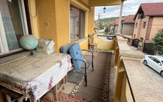 PRET NOU - Casă de vânzare – construcție solidă și spațioasă - Poză 11