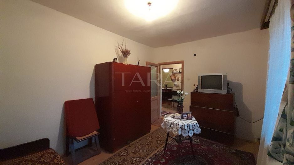 Casă  de vânzare în Someseni - Poză 1