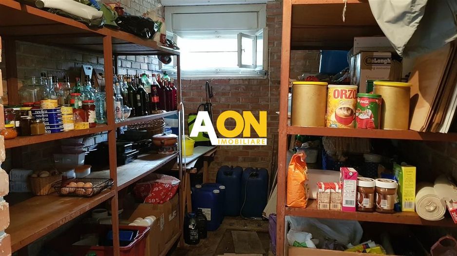 Casa ideala pentru transformare in pensiune - Poză 39