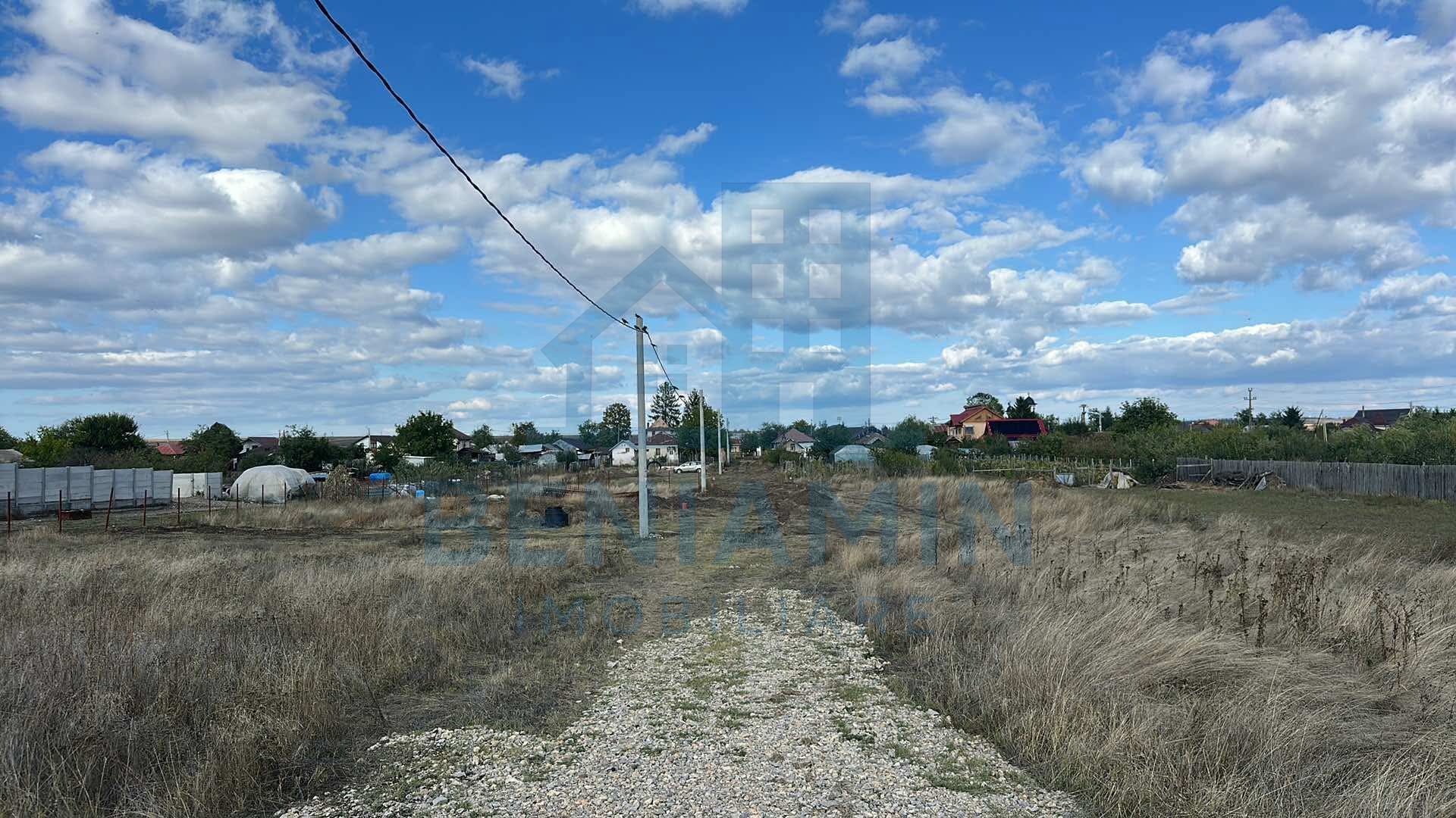 Parcele 450mp Intravilan-Gaze-Curent-Canalizare-Strada 8m-Pielesti - Poză 2