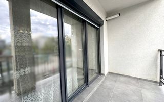 Apartament cu 3 camere la cheie! - Poză 14