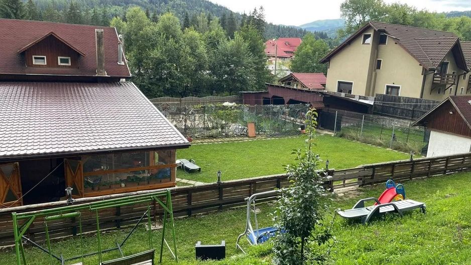 Pensiune 9  Camere+Restaurant– Zona Turistica -Zona Sacele-Bradet-Cod 5241 - Poză 1