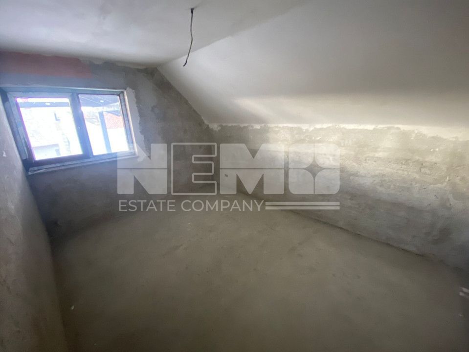 Casa de vanzare- Strada Alexandru Vlahuta - Poză 4